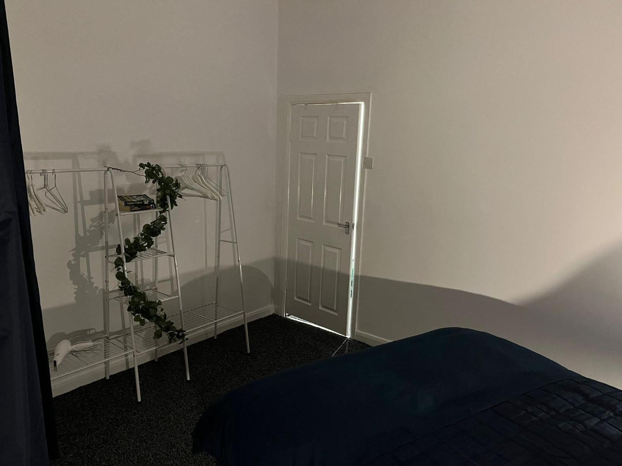 Large Ground Floor Apartment - South Shields - 3 Minutes From South Tyneside Hospital, 8 Minutes From Beach Extérieur photo