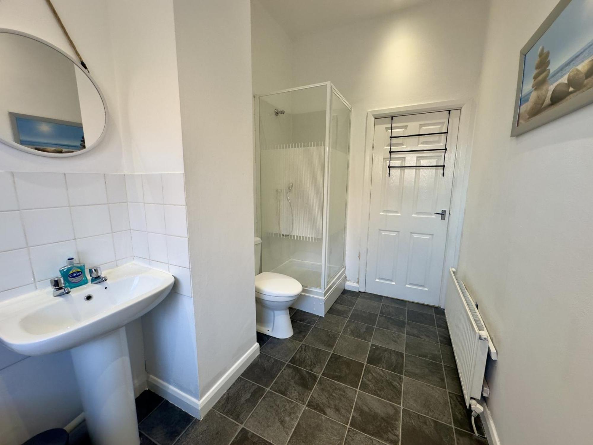 Large Ground Floor Apartment - South Shields - 3 Minutes From South Tyneside Hospital, 8 Minutes From Beach Extérieur photo