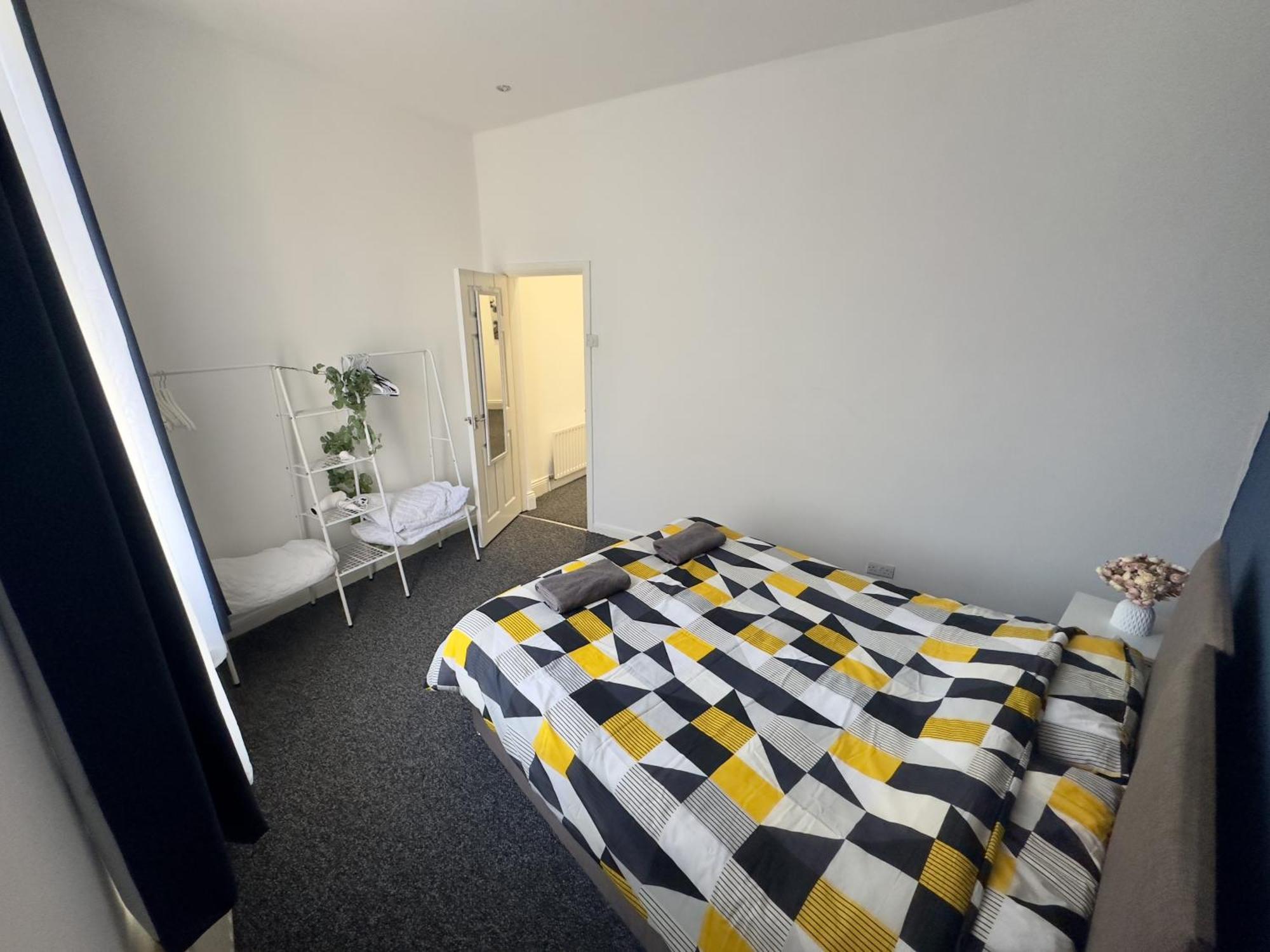 Large Ground Floor Apartment - South Shields - 3 Minutes From South Tyneside Hospital, 8 Minutes From Beach Extérieur photo